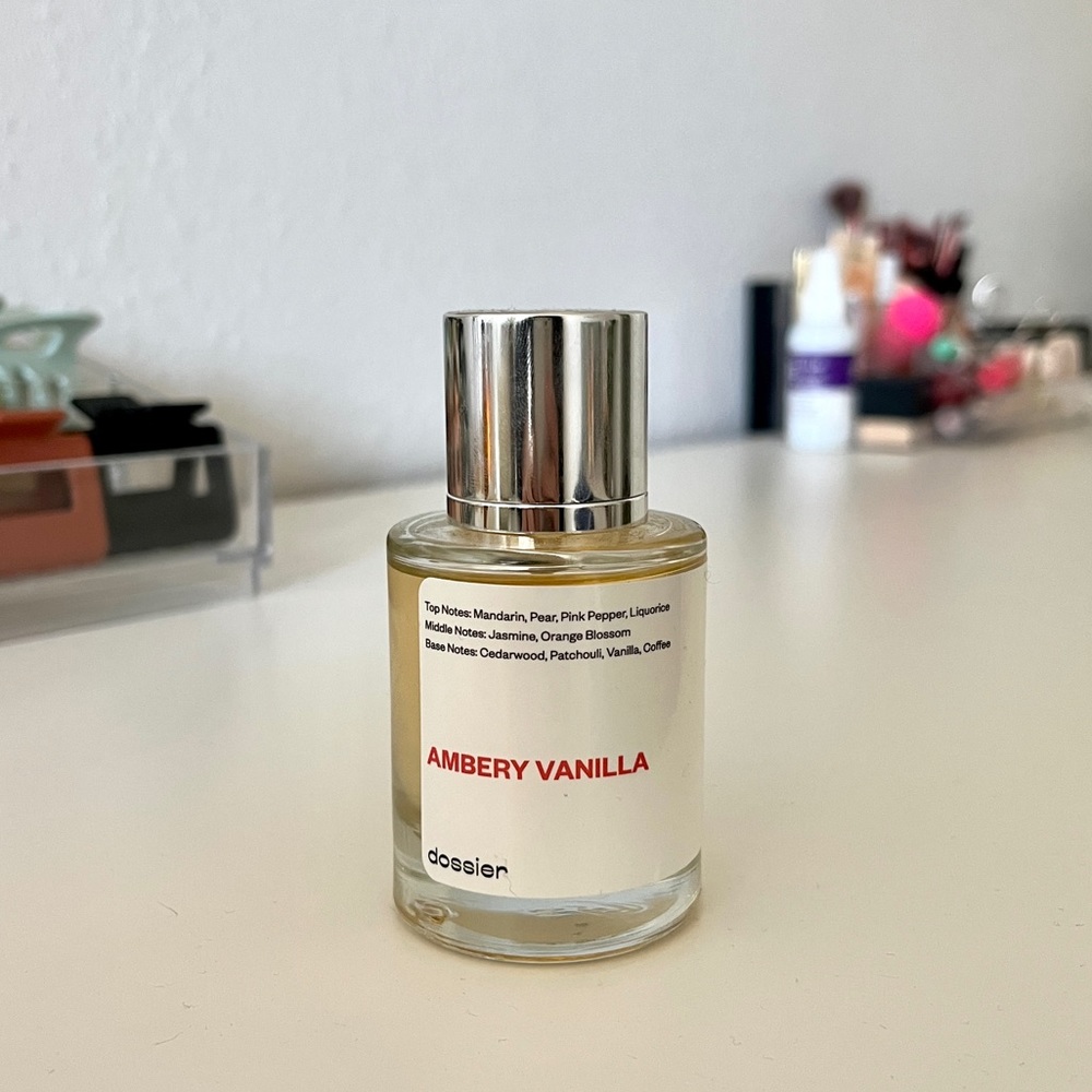 Dossier perfume | Ambery Vanilla (YSL's Black Opium)